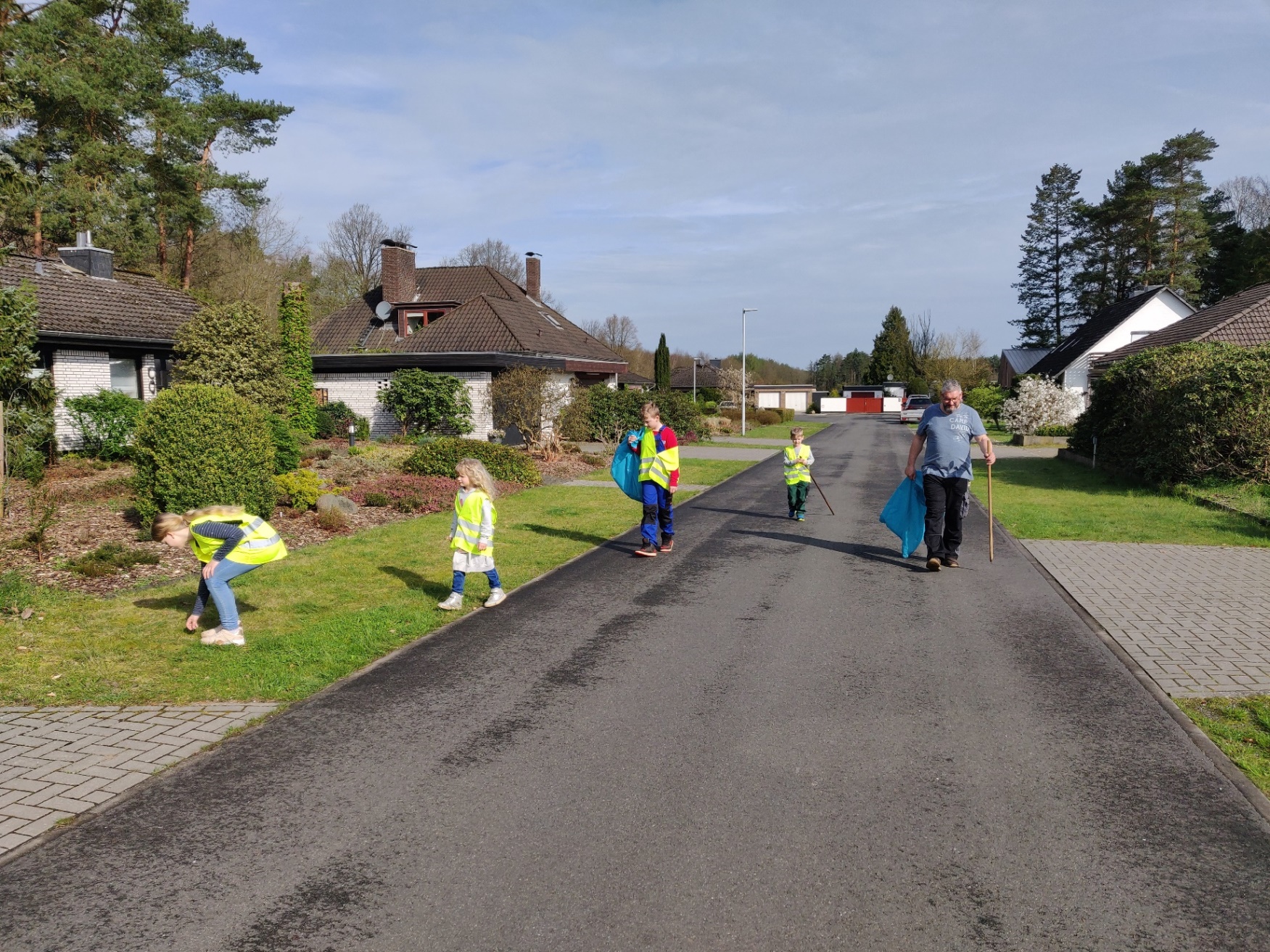 2024 04 06 Sauberes Dorf 020